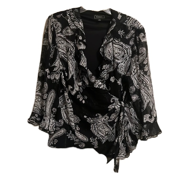 Women’s COLLECTION DRESSBARN, Tie Up, Ruffled Style Top, Multi Colors, Size 24 - Picture 1 of 6